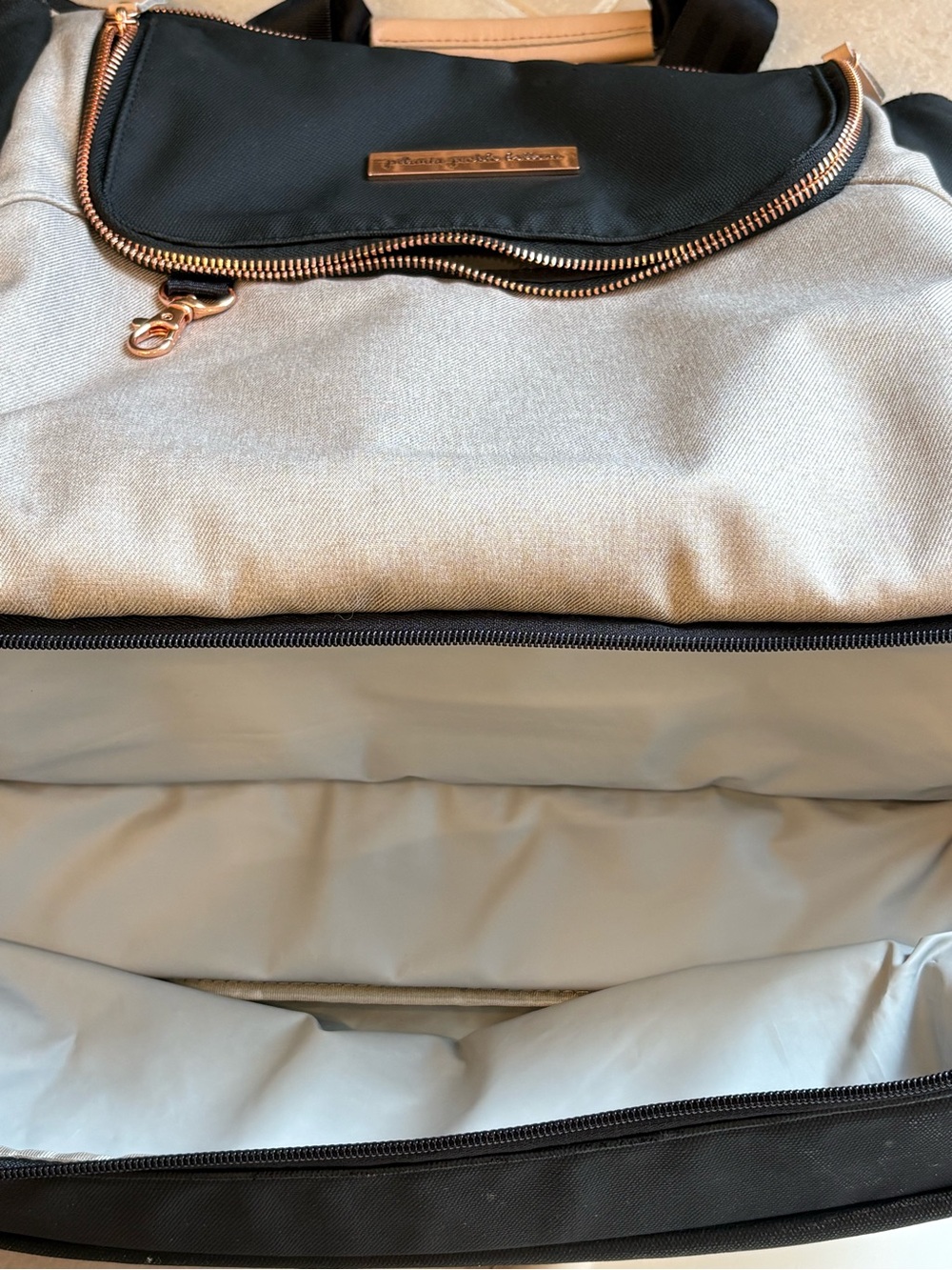 Petunia Pickle Bottom Pivot Backpack 🖤 - Picture 15 of 15